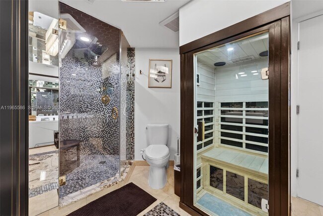 Building Photo - 16711 Collins Ave