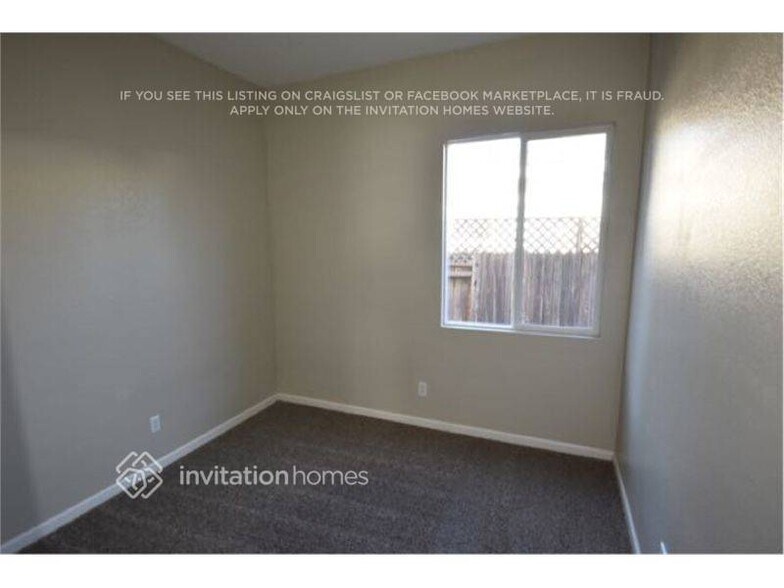 Building Photo - 1689 Soledad Dr
