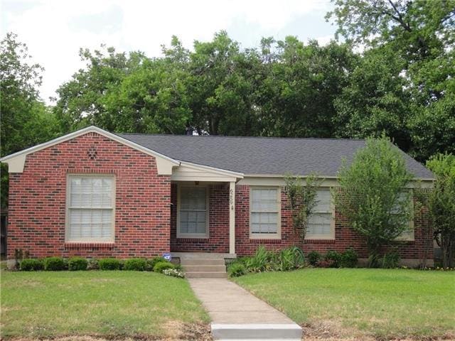 Primary Photo - 6259 Kenwood Ave