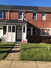 Building Photo - Renovated 2bed 2bath in Middle River