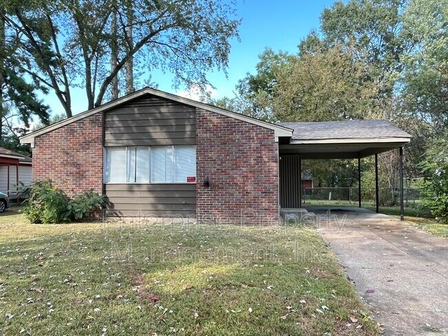 Primary Photo - 636 Frayser Dr
