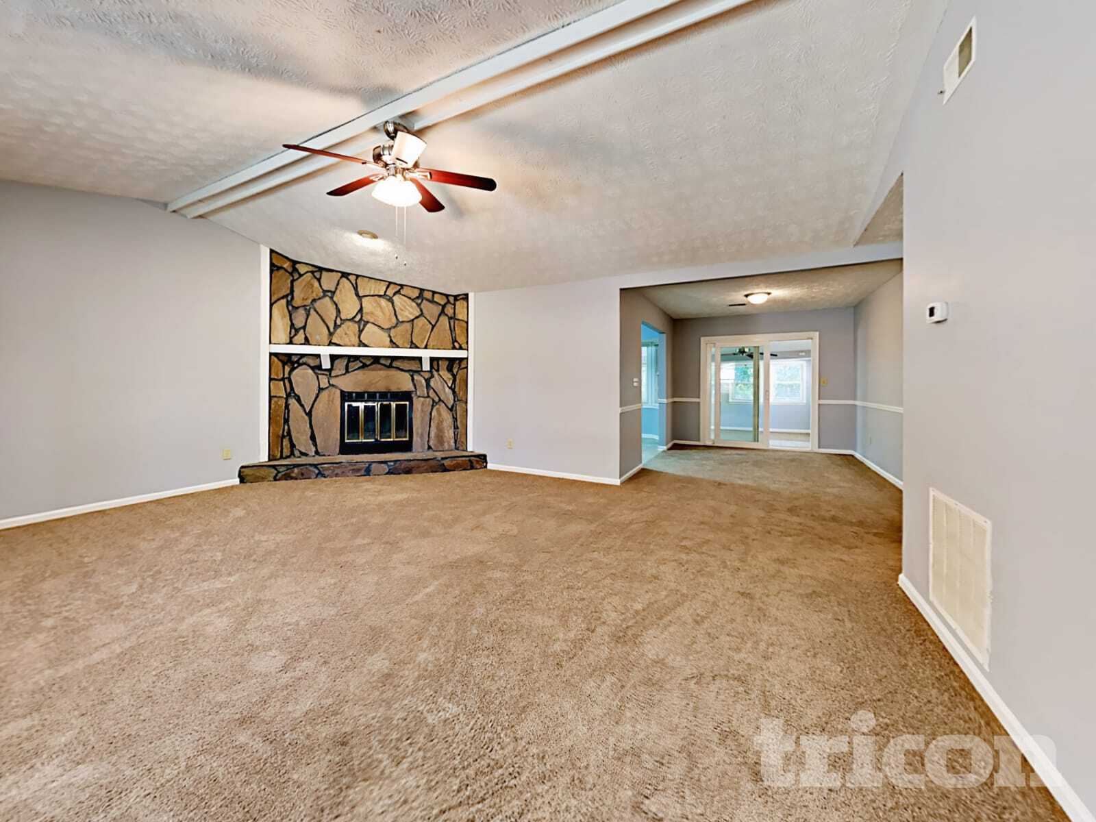 Building Photo - 1731 Hidden Acres Dr SW