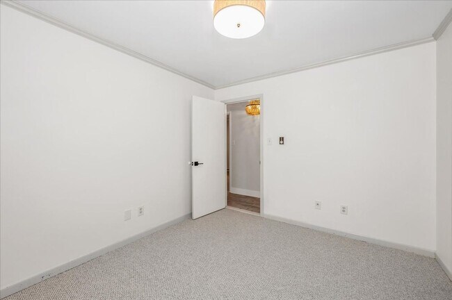 Building Photo - Single Family - Smithsburg, MD