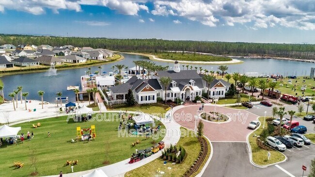 Building Photo - 261 Starnberg Ct