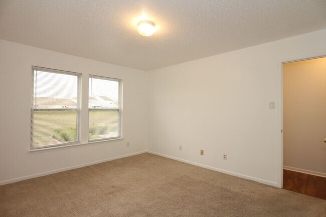 Building Photo - 7937 Cork Bend Ln