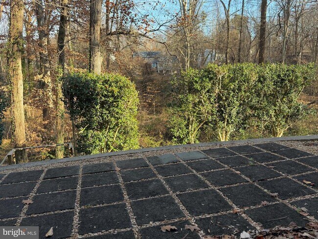 Building Photo - 5206 Easton Dr