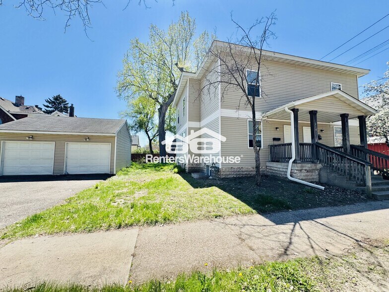 Primary Photo - 1109 17th Ave N