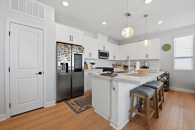 Building Photo - 2361 Acara Cir