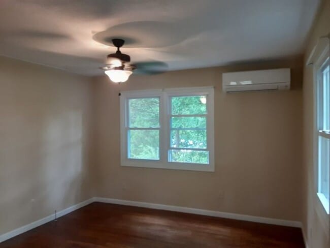 Building Photo - 143 Wainwright Rd