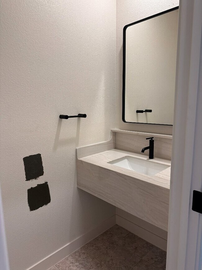 Building Photo - 10114 Blue Cereus St