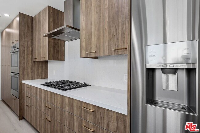 Building Photo - 12849 Tiara St