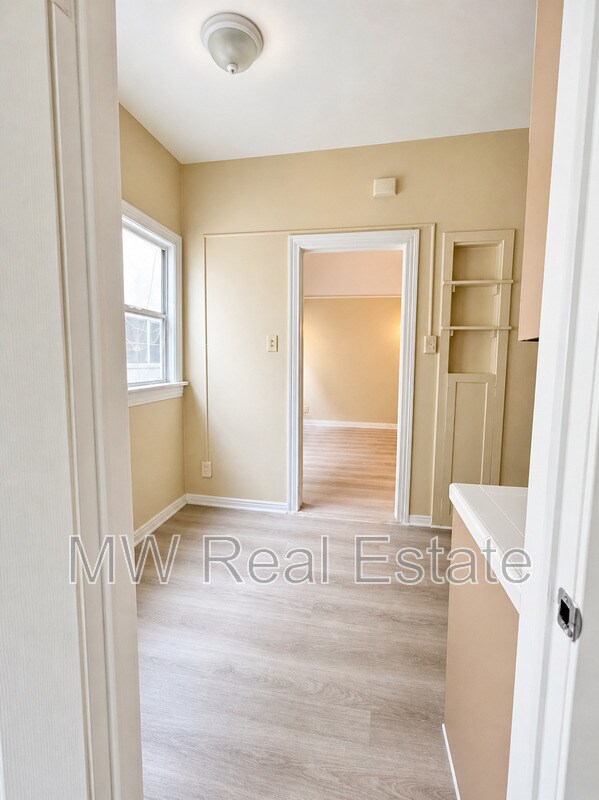 Building Photo - 4017 W 28th St