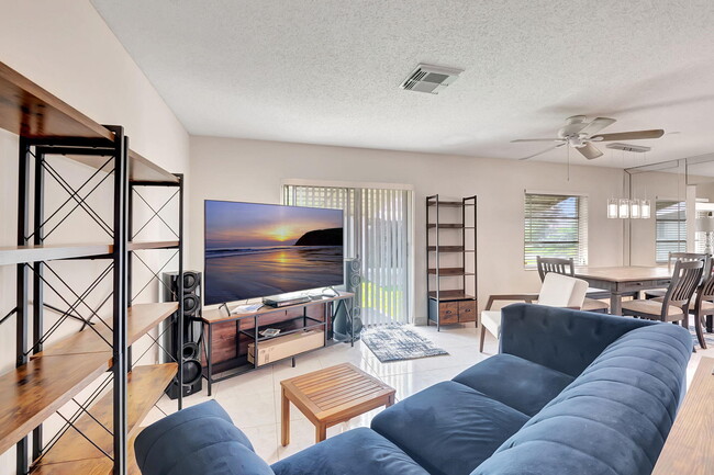 Building Photo - 6078 Dusenburg Rd