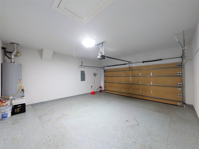 Building Photo - 1409 Summit View Ln