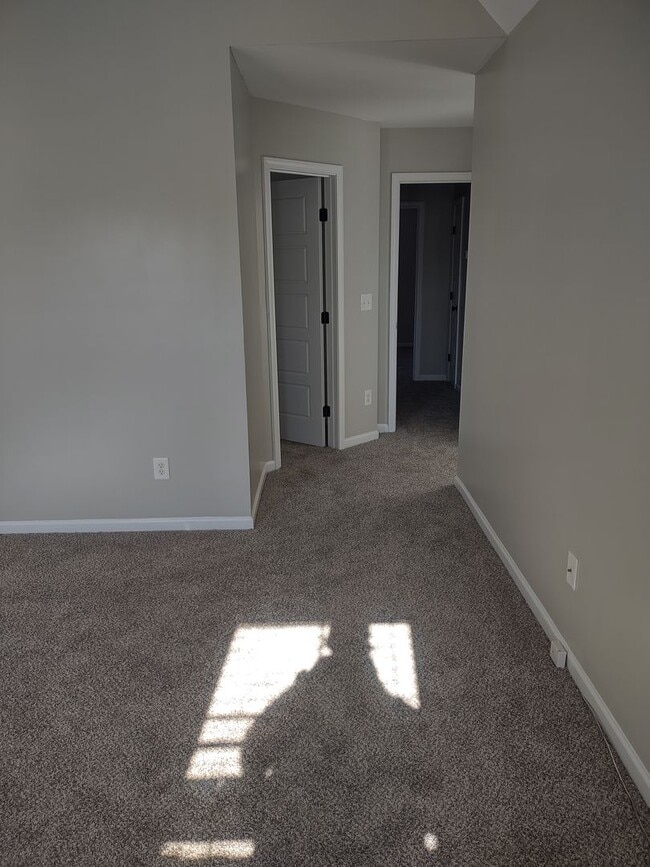 Building Photo - Start 2026 with this HOME!!!