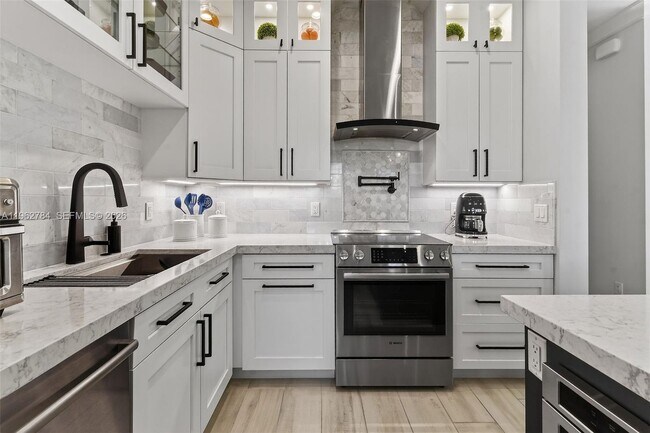 Building Photo - 620 Inlet Waters Cir