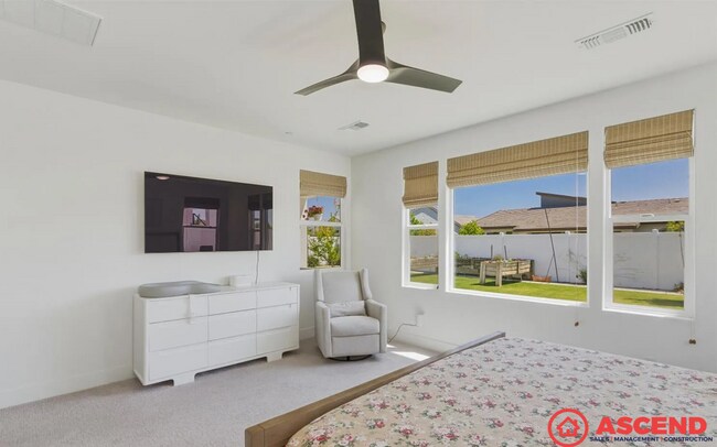 Building Photo - Spacious 4-Bedroom Home with Solar, In-Unit Laundry & Full Appliance Package!