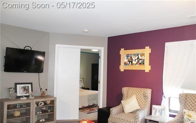 Building Photo - 1550 Meadowside Dr