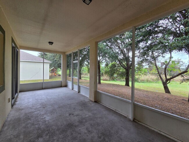 Building Photo - Three Bedroom Home at Lake Pleasant Cove in Apopka