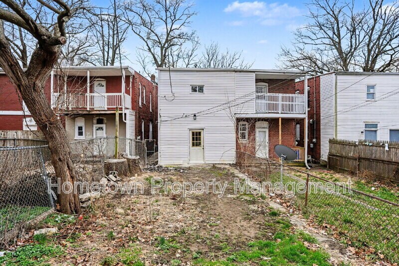 Building Photo - 1814 Boas St