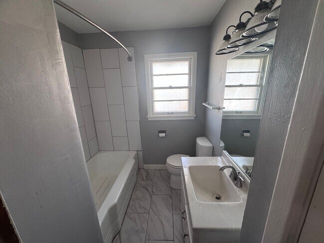 Building Photo - COMING SOON! Bright & Spacious 3-Bedroom Home with Large Backyard