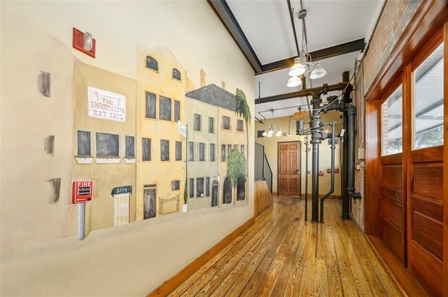 Building Photo - 1011 Wood St