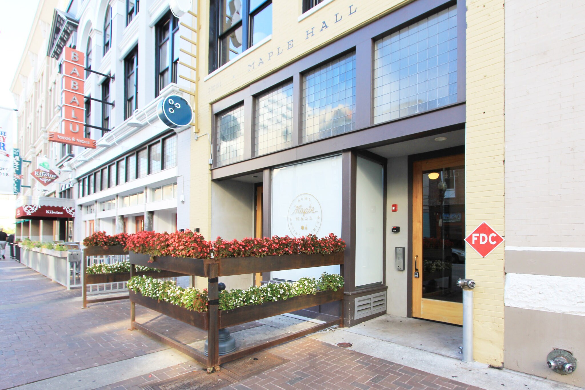 Building Photo - 416 S Gay St