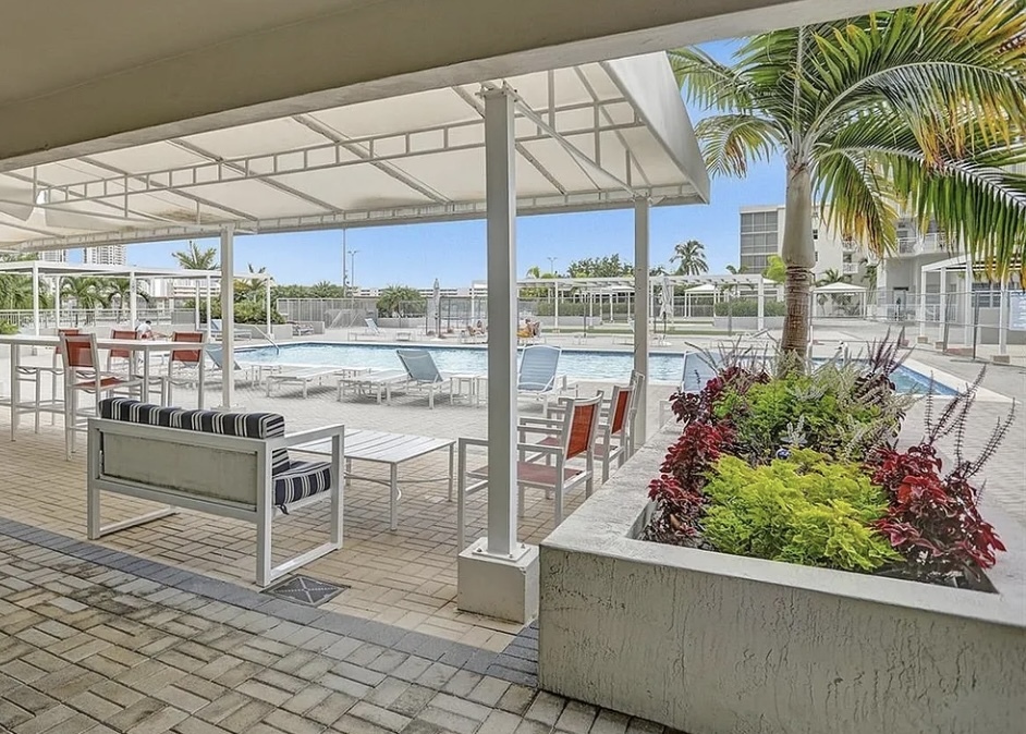 NEW POOL DECK - 18041 Biscayne Blvd