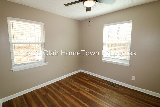 Building Photo - Adorable Home in Cook Springs