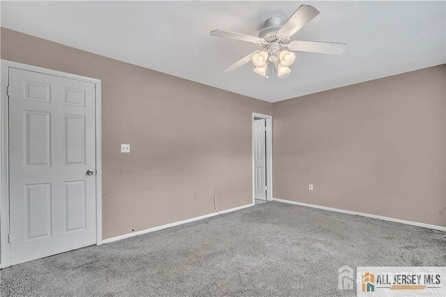 Building Photo - 722 Darlington Dr