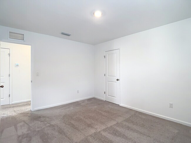 Building Photo - 35544 Shade Fern Ln
