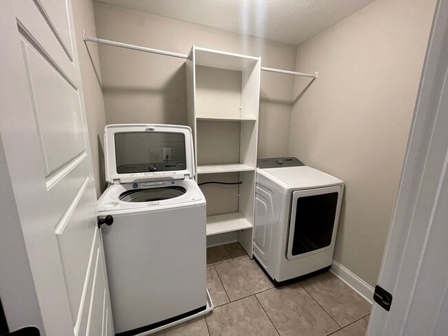 Building Photo - Whispering Pines 4 Bedroom 3.5 Bathroom Re...