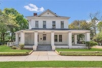 Building Photo - 300 Highland Ave