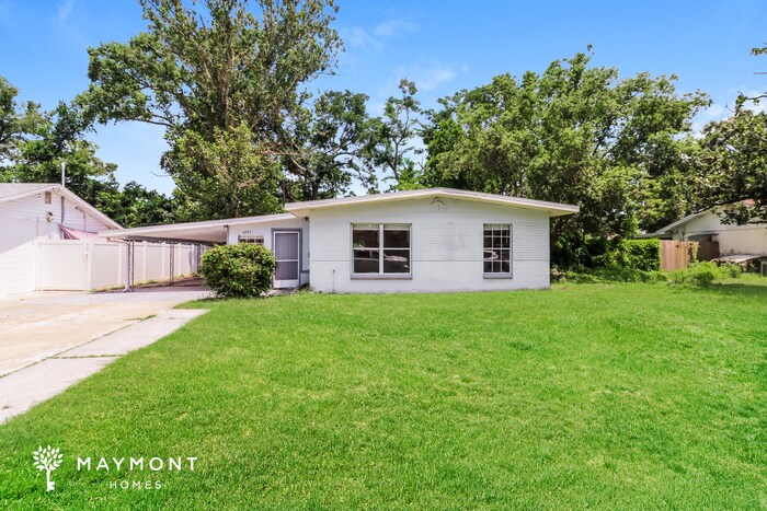 Primary Photo - 6733 Pomander Ave