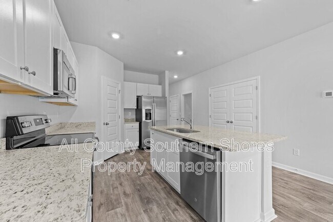 Building Photo - 239 Brackish Dr