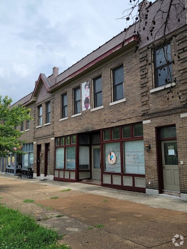 Building Photo - 3004-3008 S. Jefferson Ave.