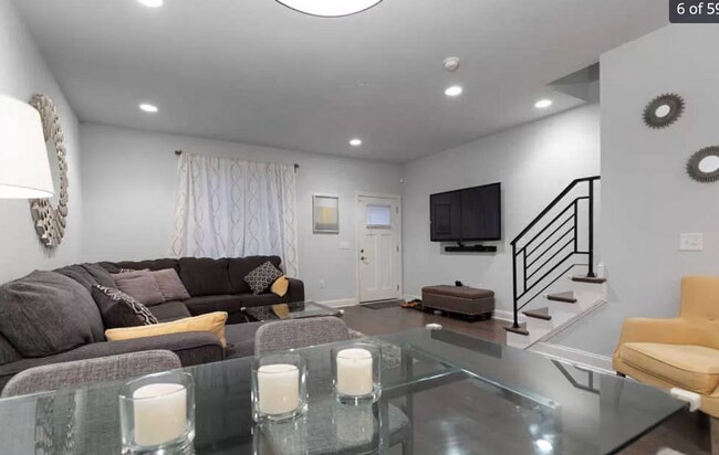 Building Photo - Single Family Home Fishtown