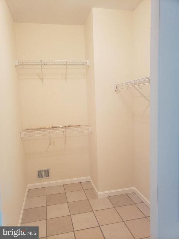 Building Photo - 25715 Southwell Ln