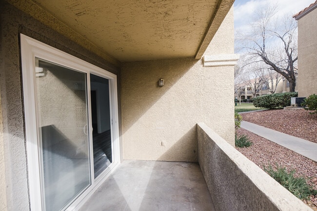 Building Photo - 2300 E Silverado Ranch Blvd