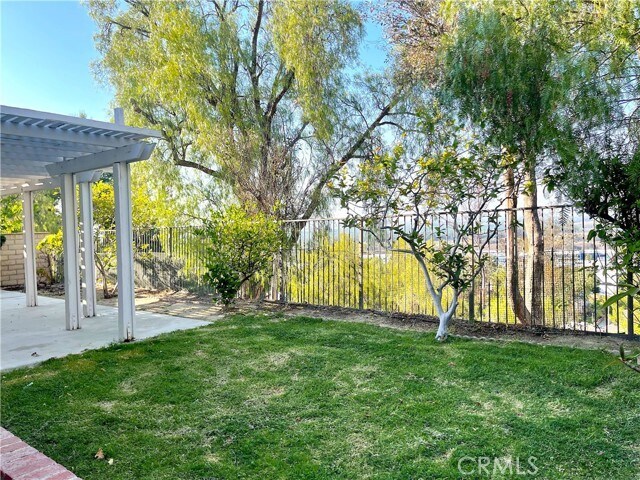 Building Photo - 2985 Amber Dr
