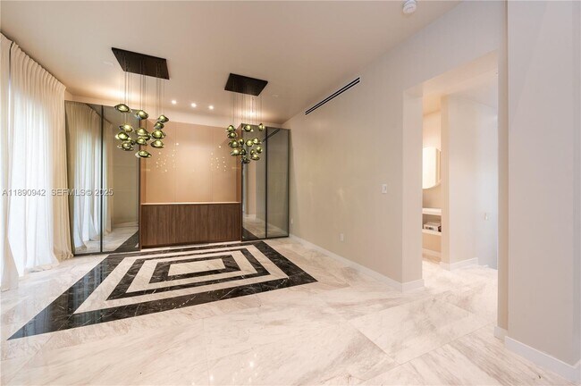 Building Photo - 11200 SW 60th Ave