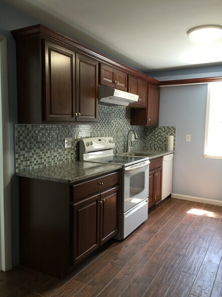Kitchen - 3766 Persimmon Cir