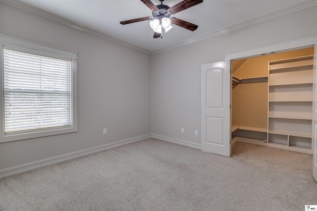 Building Photo - 112 Temecula Dr