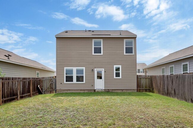 Building Photo - 320 Bell Rings Dr