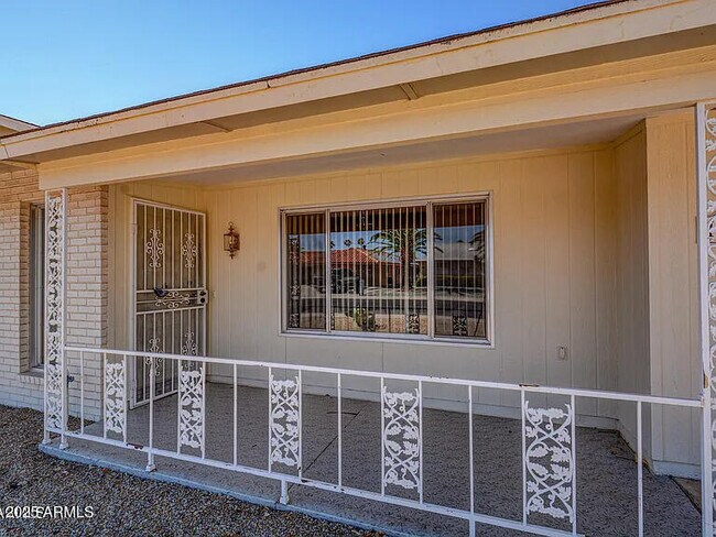 Building Photo - 13207 W Kodiak Dr