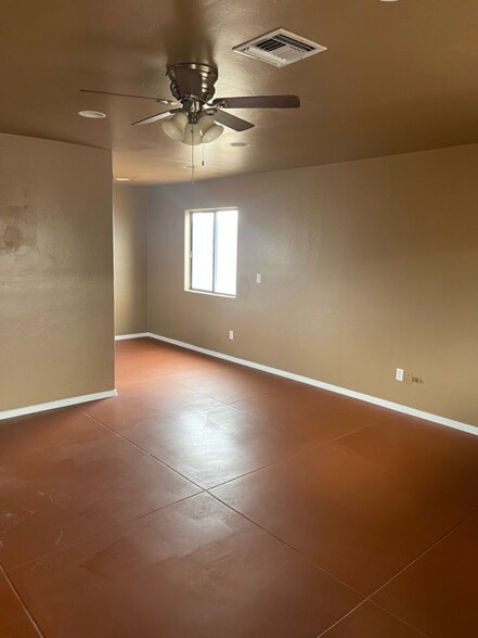 Building Photo - 1430 S New St