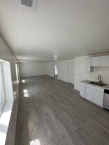Building Photo - 4311 N Morgan Way