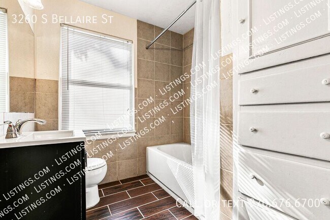 Building Photo - 3260 S Bellaire St
