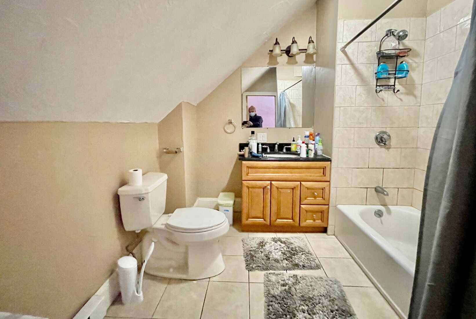 Building Photo - 45 Cherokee St