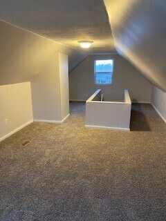 Building Photo - 1261 Hildreth Ave